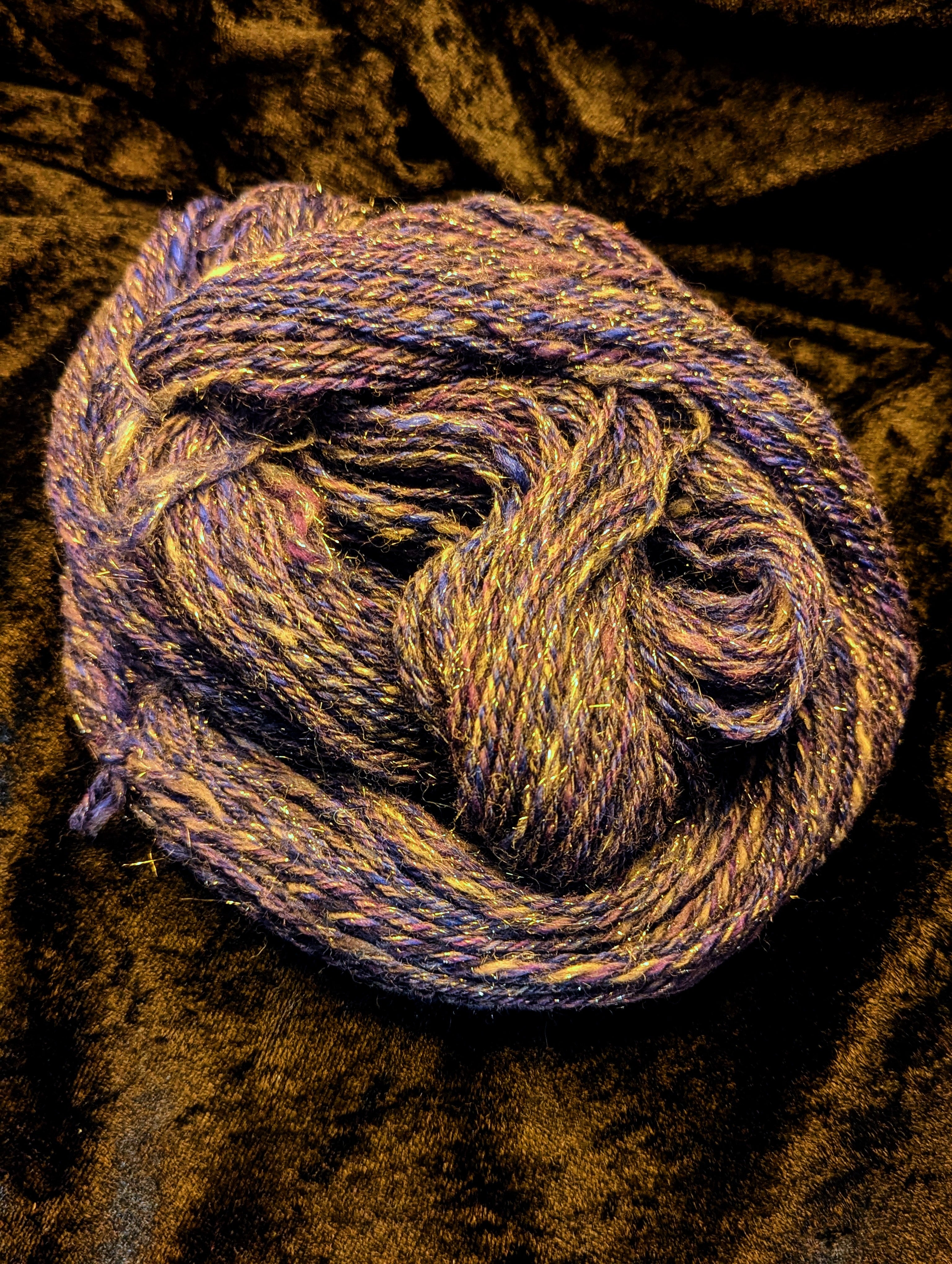 "Dark Yorkshire Skies" handspun yarn 70g/185yards Merino/Stelina