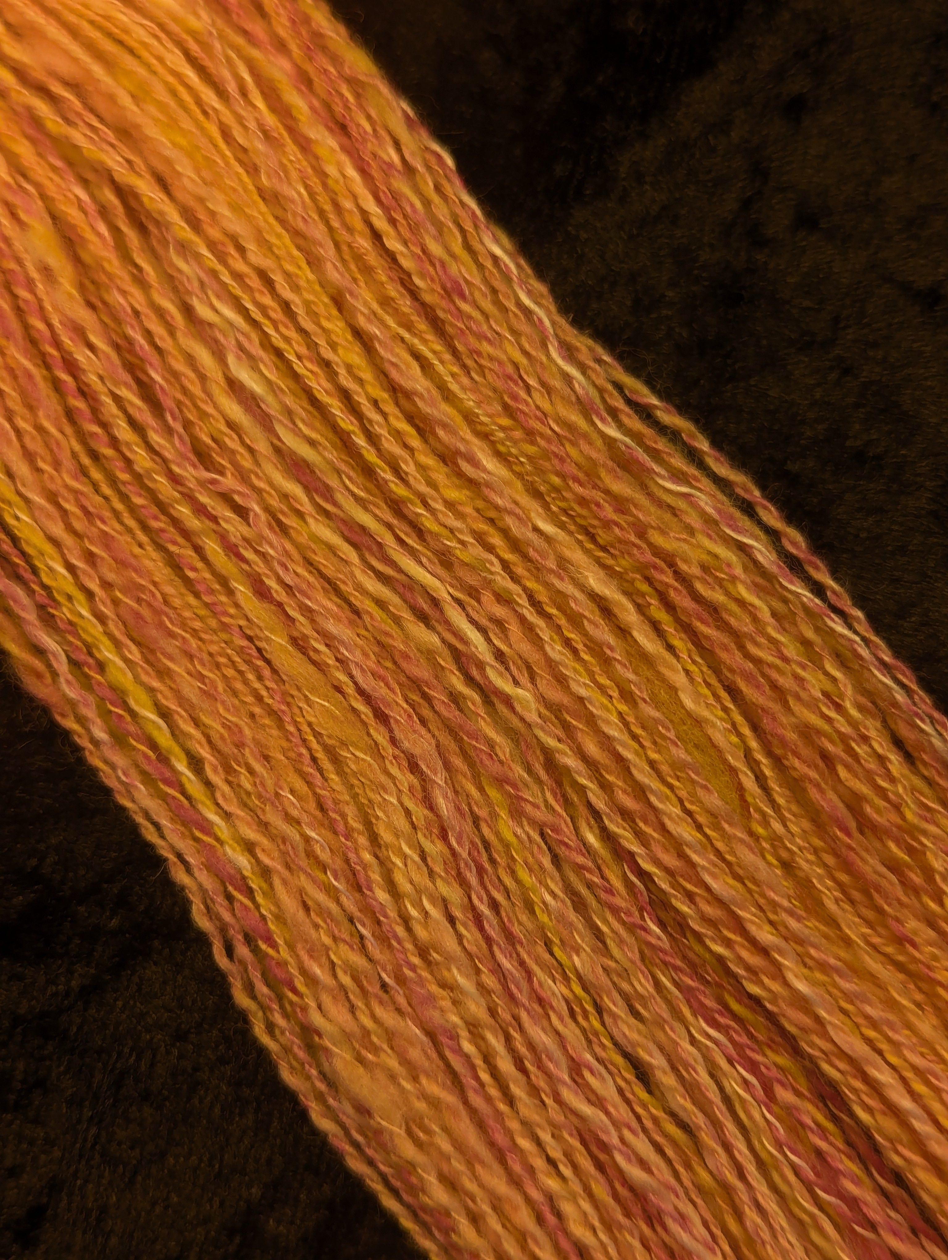 "Sunny Blossom" handspun yarn 25g/160yards Merino/Banana