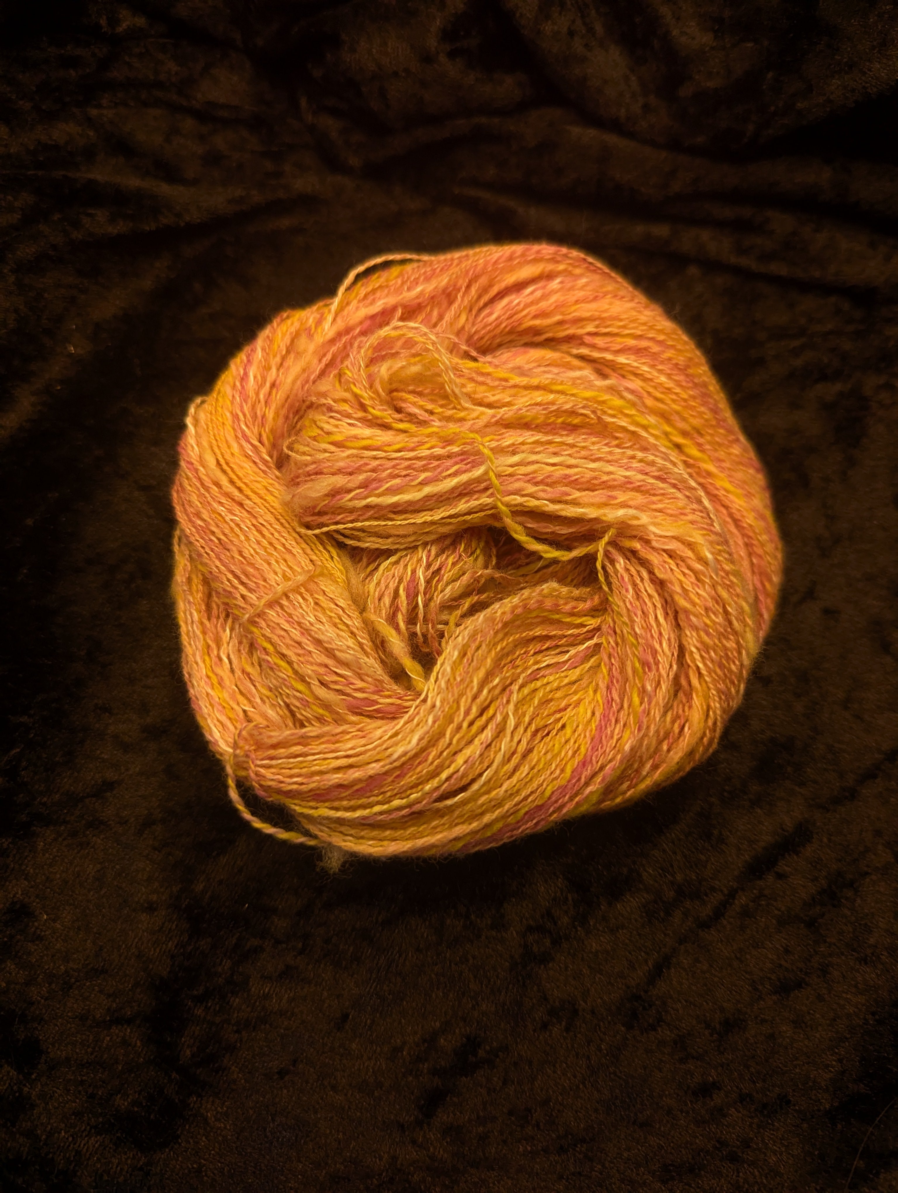 "Sunny Blossom" handspun yarn 25g/160yards Merino/Banana