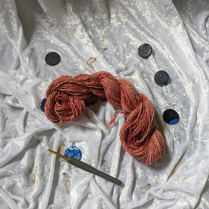 "Cindy Lou" handspun yarn 50g/125yards Wool/Silk blend