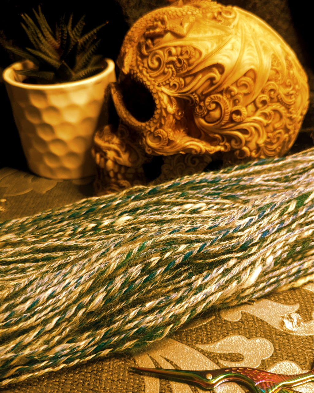 "Big Blue Marble" handspun yarn 100g/220 yards House Blend