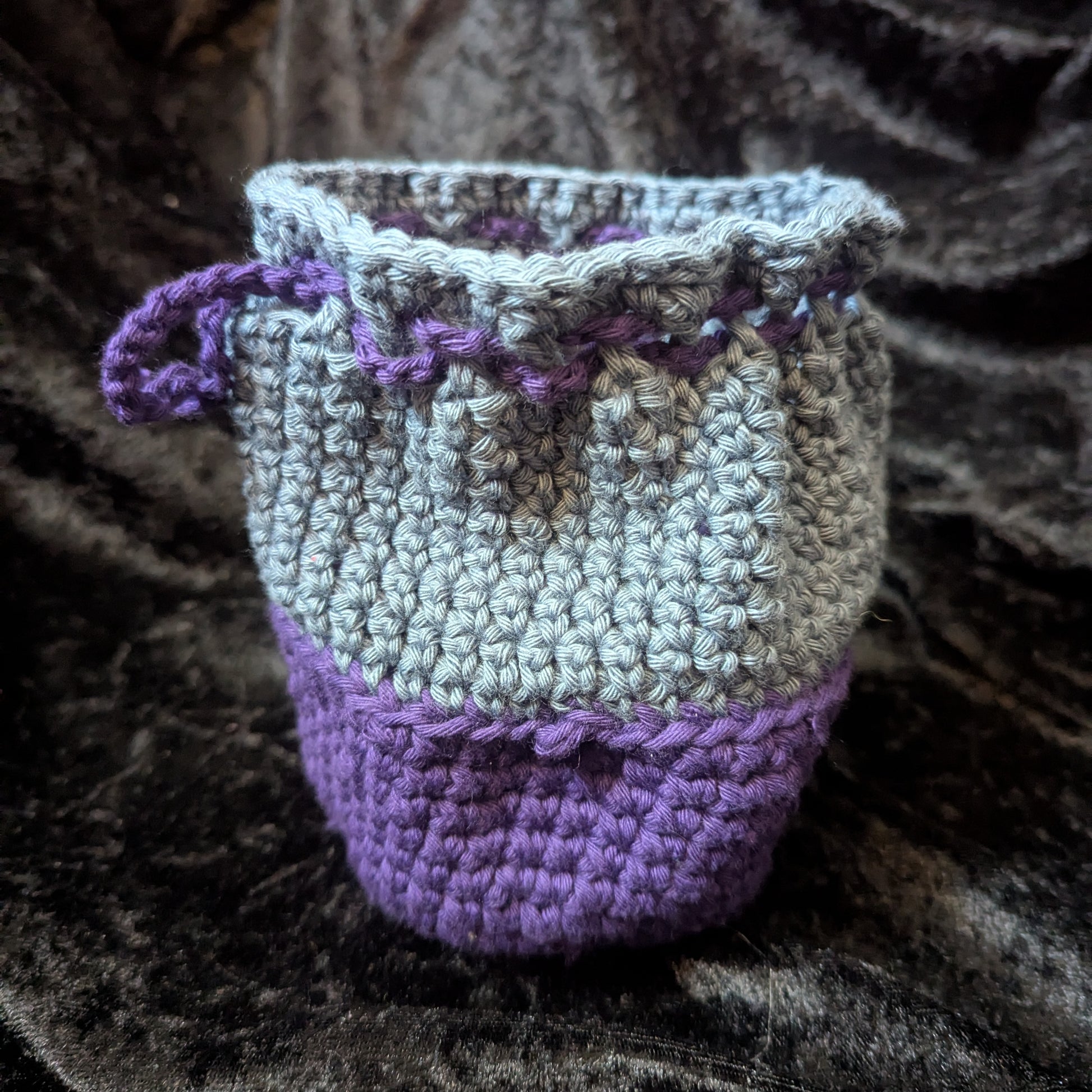 Basket Bottomed Bag Crochet Pattern