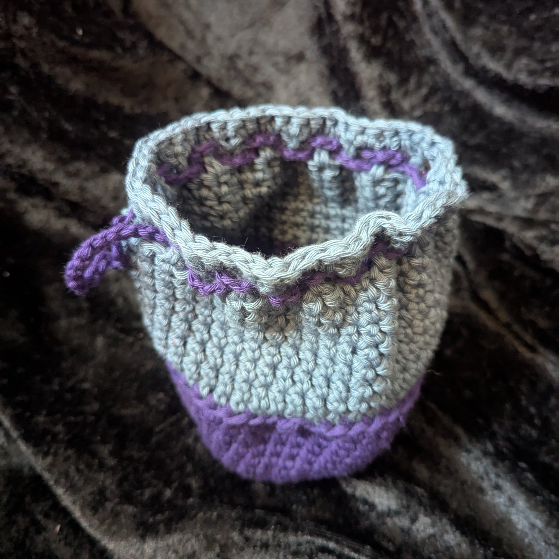 Basket Bottomed Bag Crochet Pattern