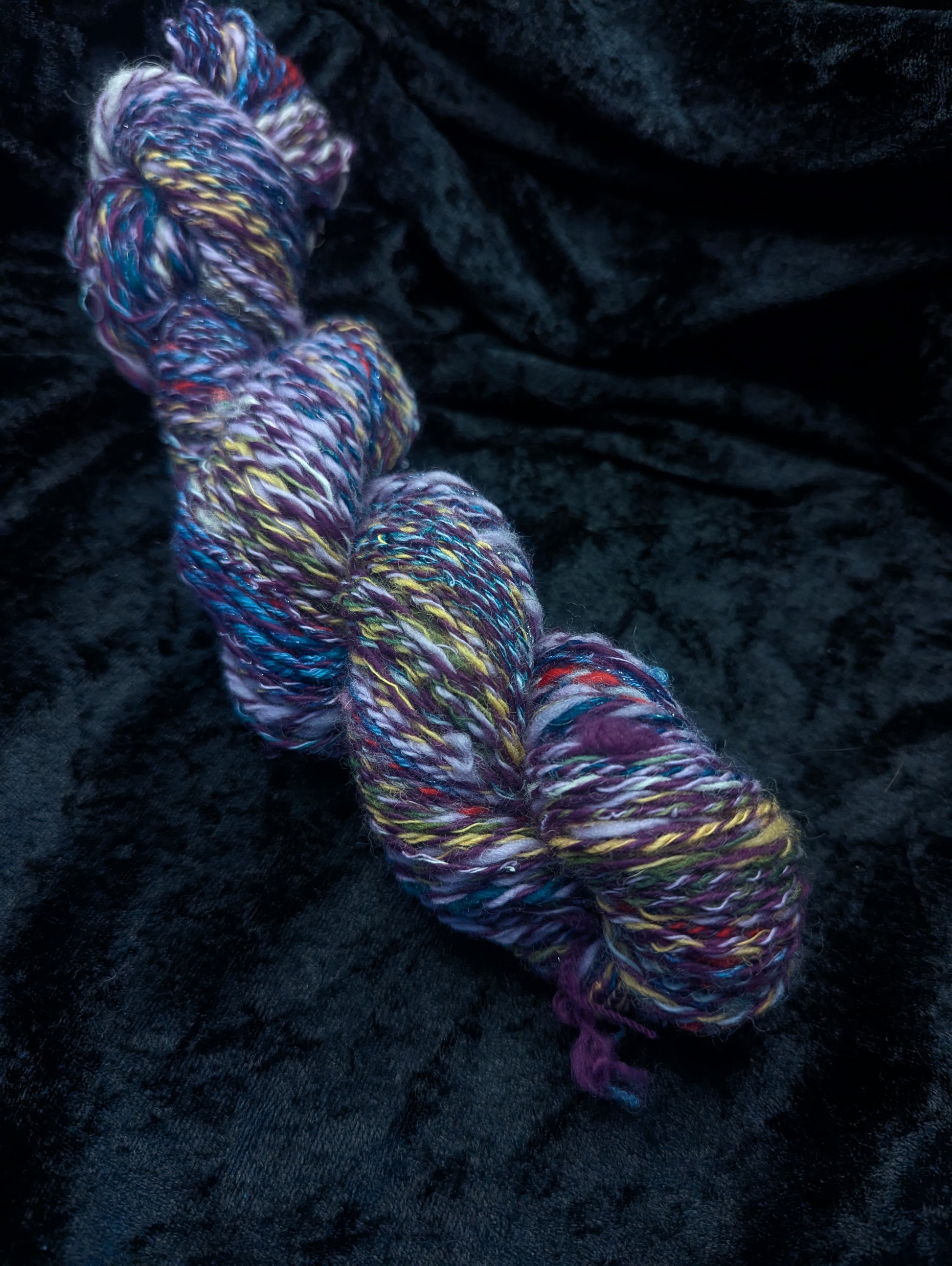 "Thanks for the Memories #1" handspun yarn 60g/135yards Art Yarn