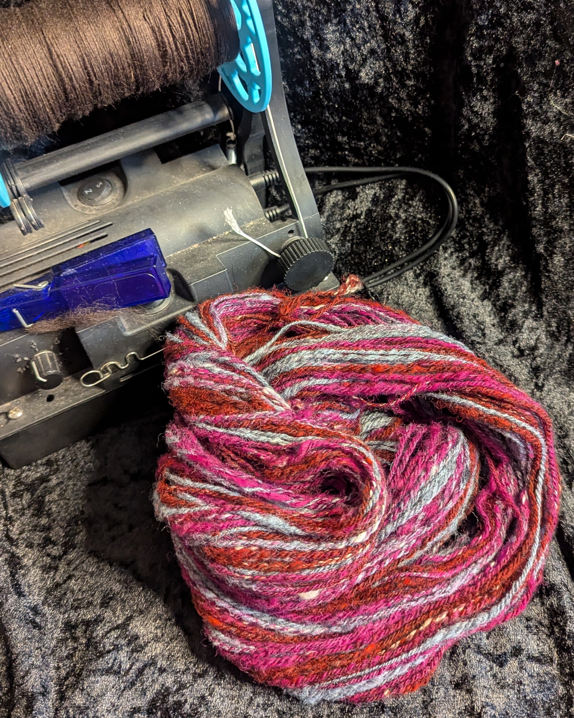 "Mulled Wine" handspun yarn 80g/140yards Wool/Cotton blend