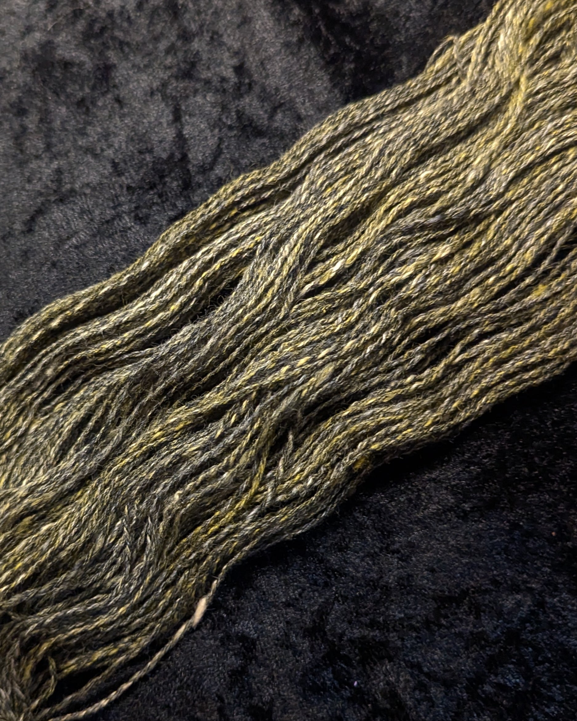 "Flight of the Bumblebee" handspun yarn 20g/90yards Merino/Bamboo