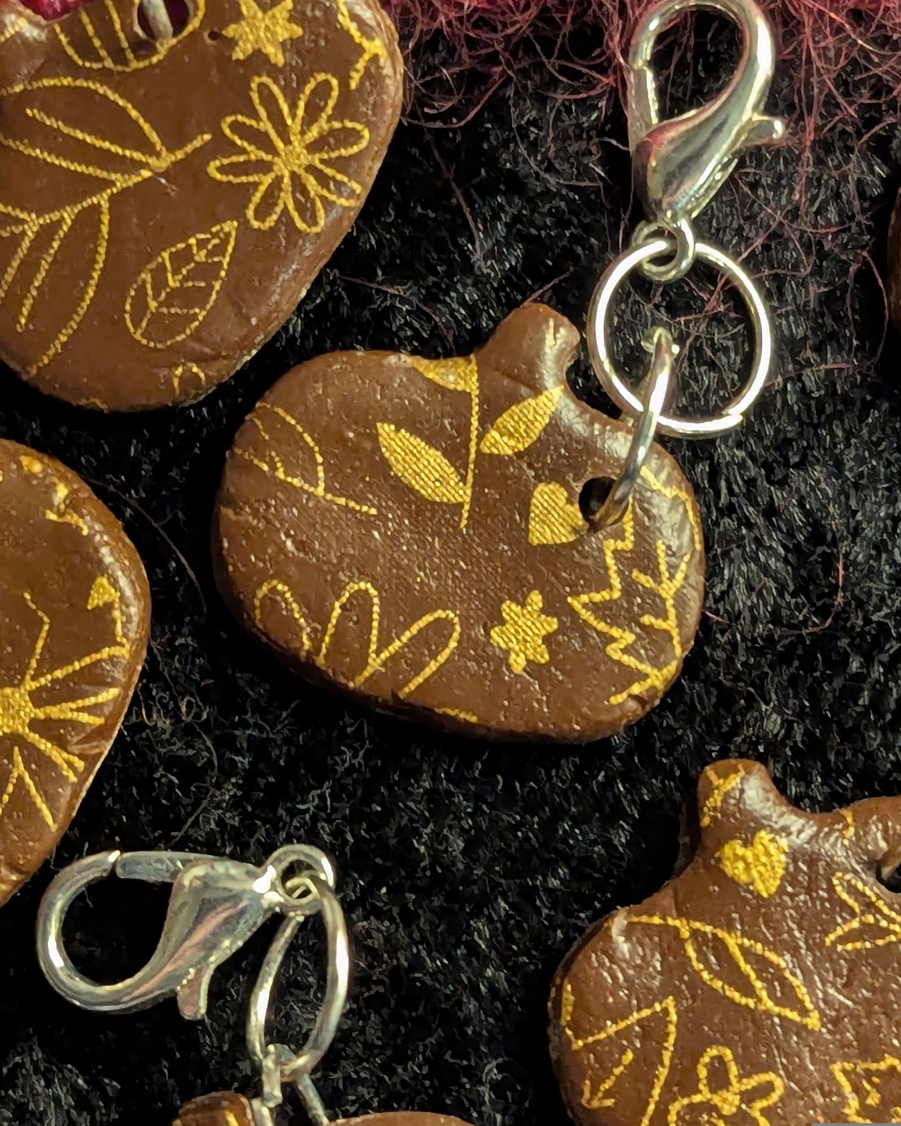 Pumpkin Stitch Markers - Autumn Leaves - single