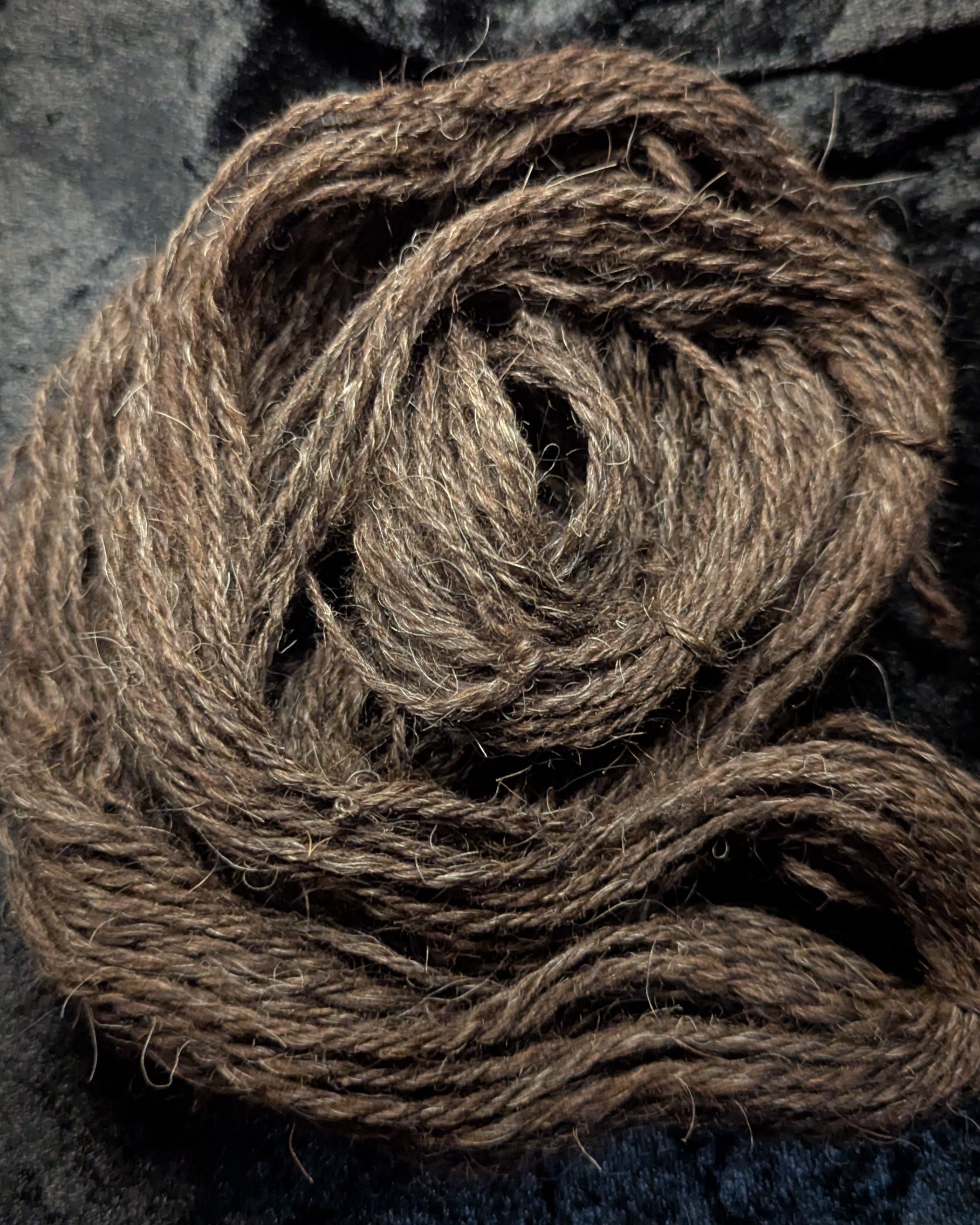 "The Black Sheep" handspun yarn 55g/60yards 100% wool