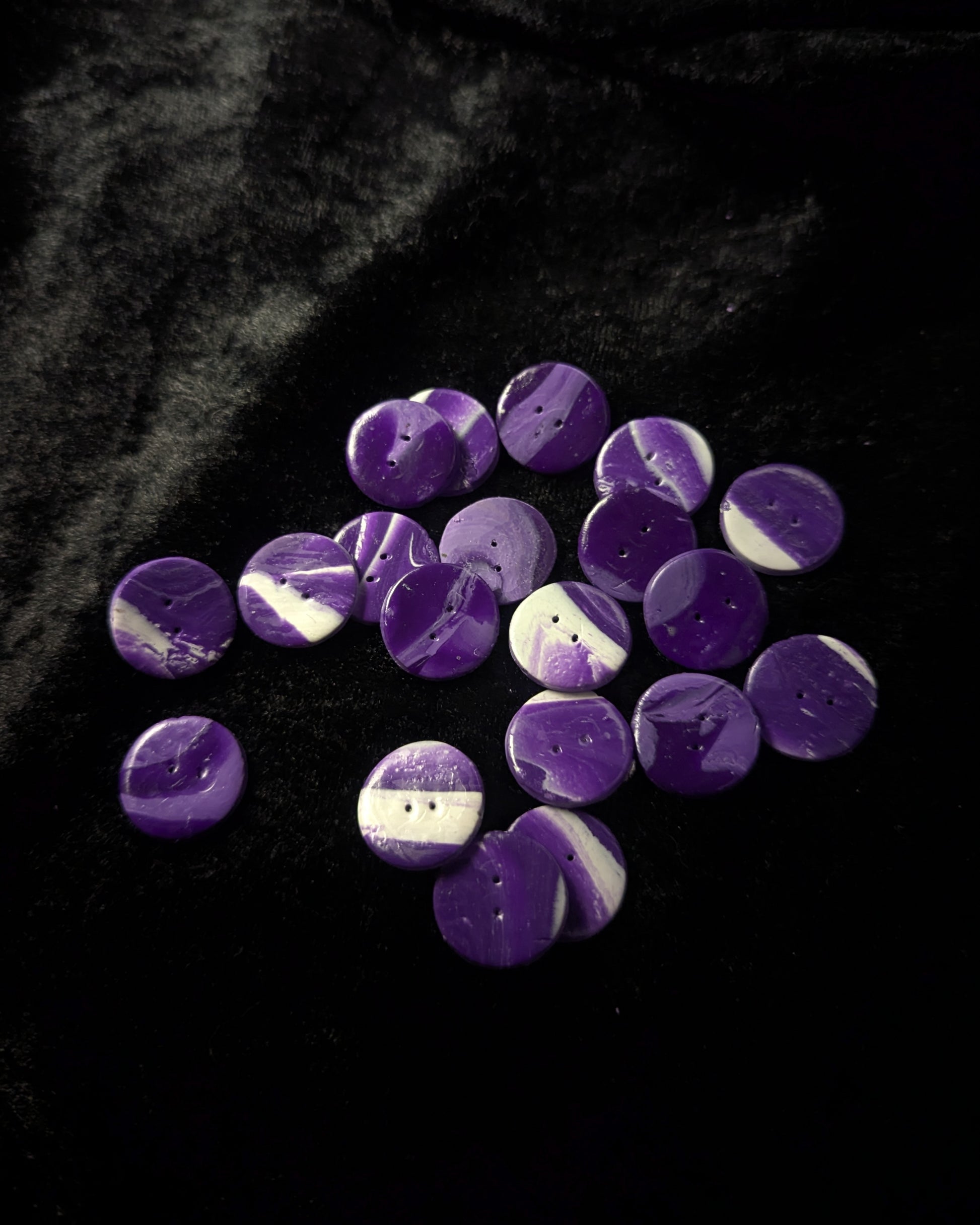 Marble effect buttons 20mm Purple #1