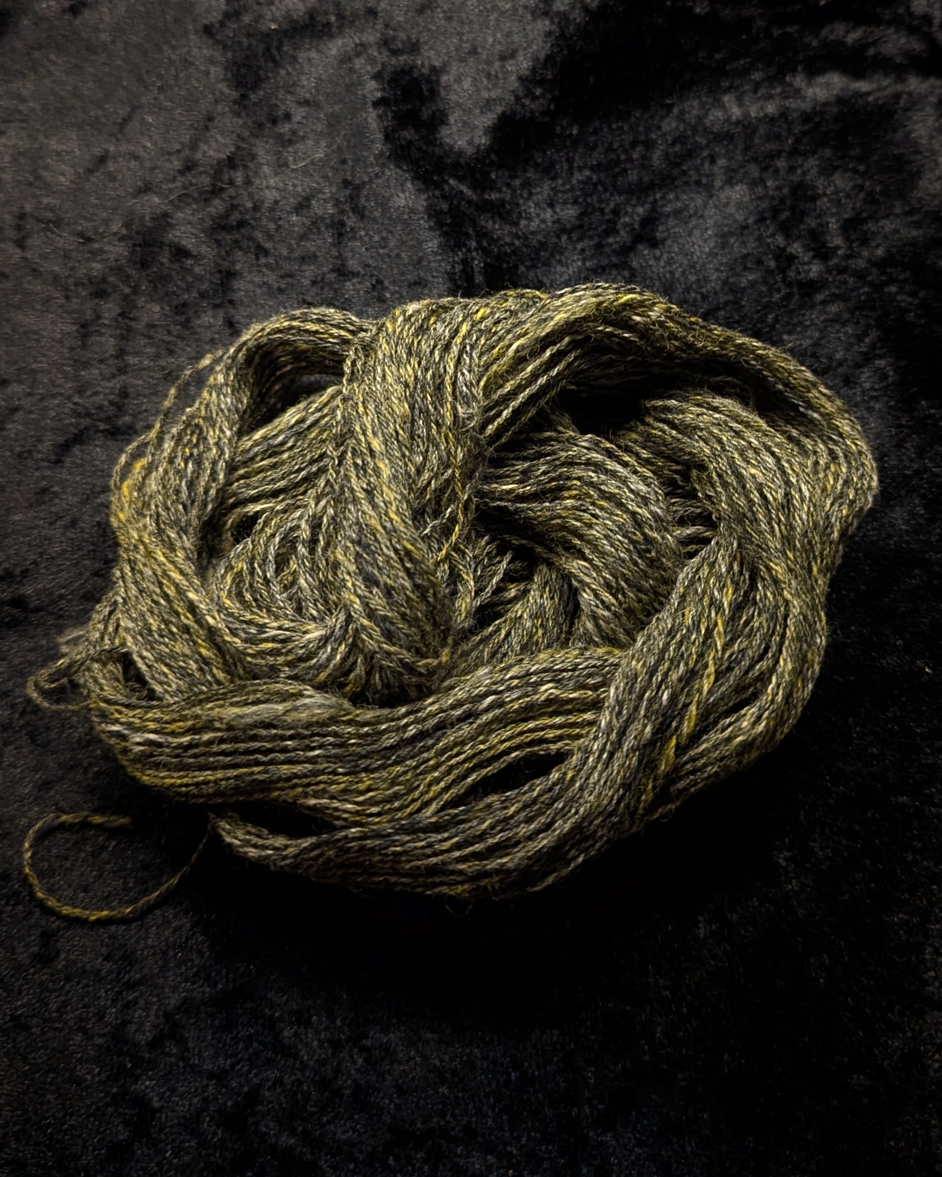 "Flight of the Bumblebee" handspun yarn 20g/90yards Merino/Bamboo
