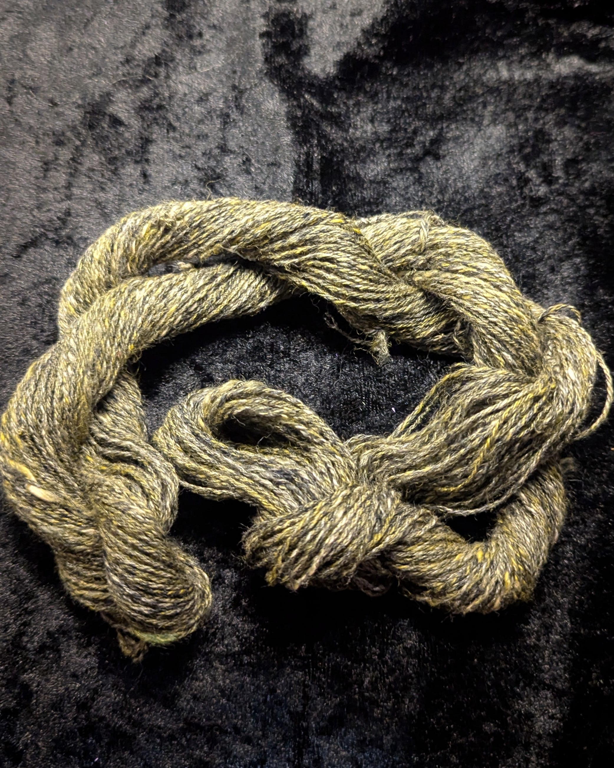 "Flight of the Bumblebee" handspun yarn 20g/90yards Merino/Bamboo
