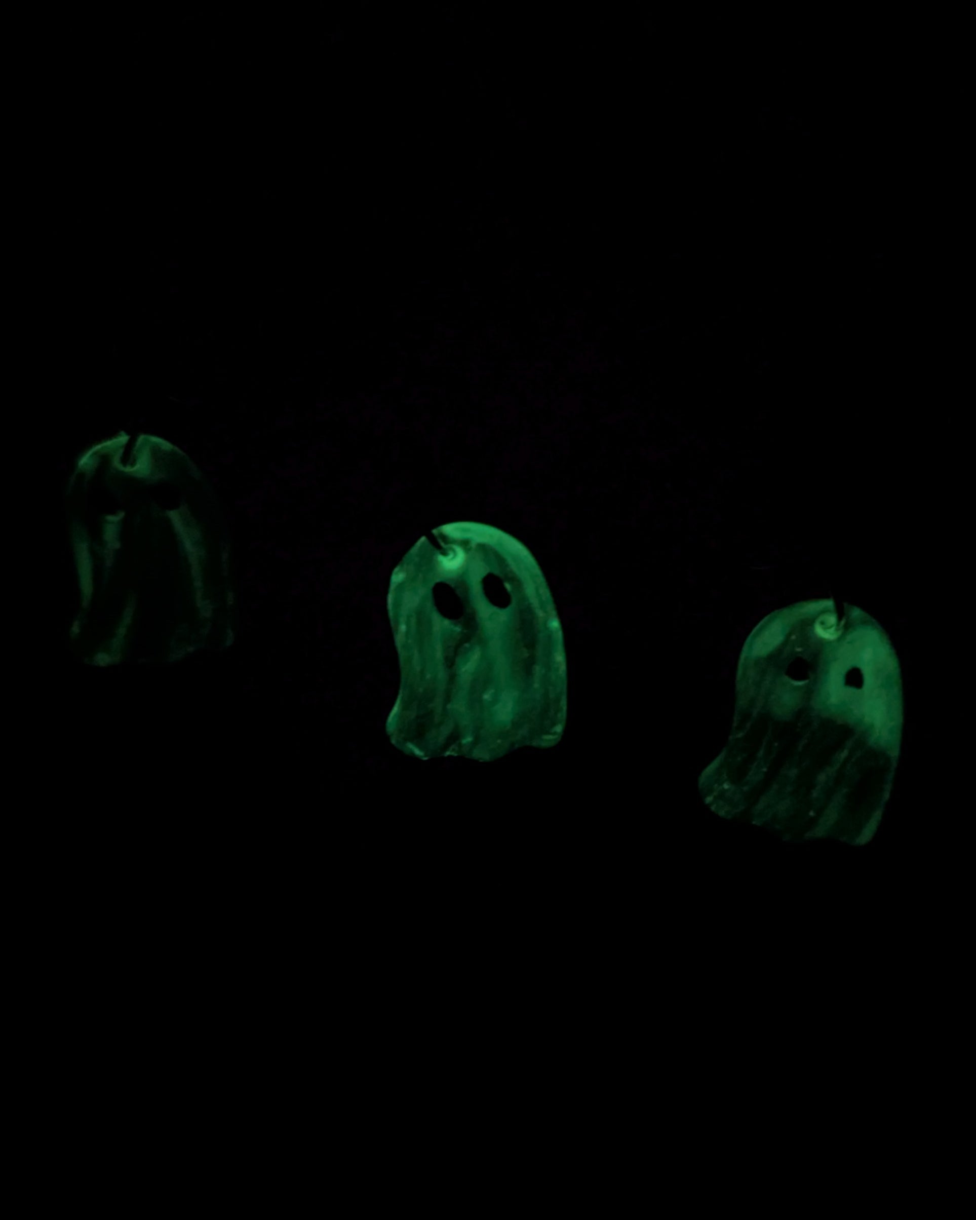 Glow in the Dark Ghost Stitch Markers - single