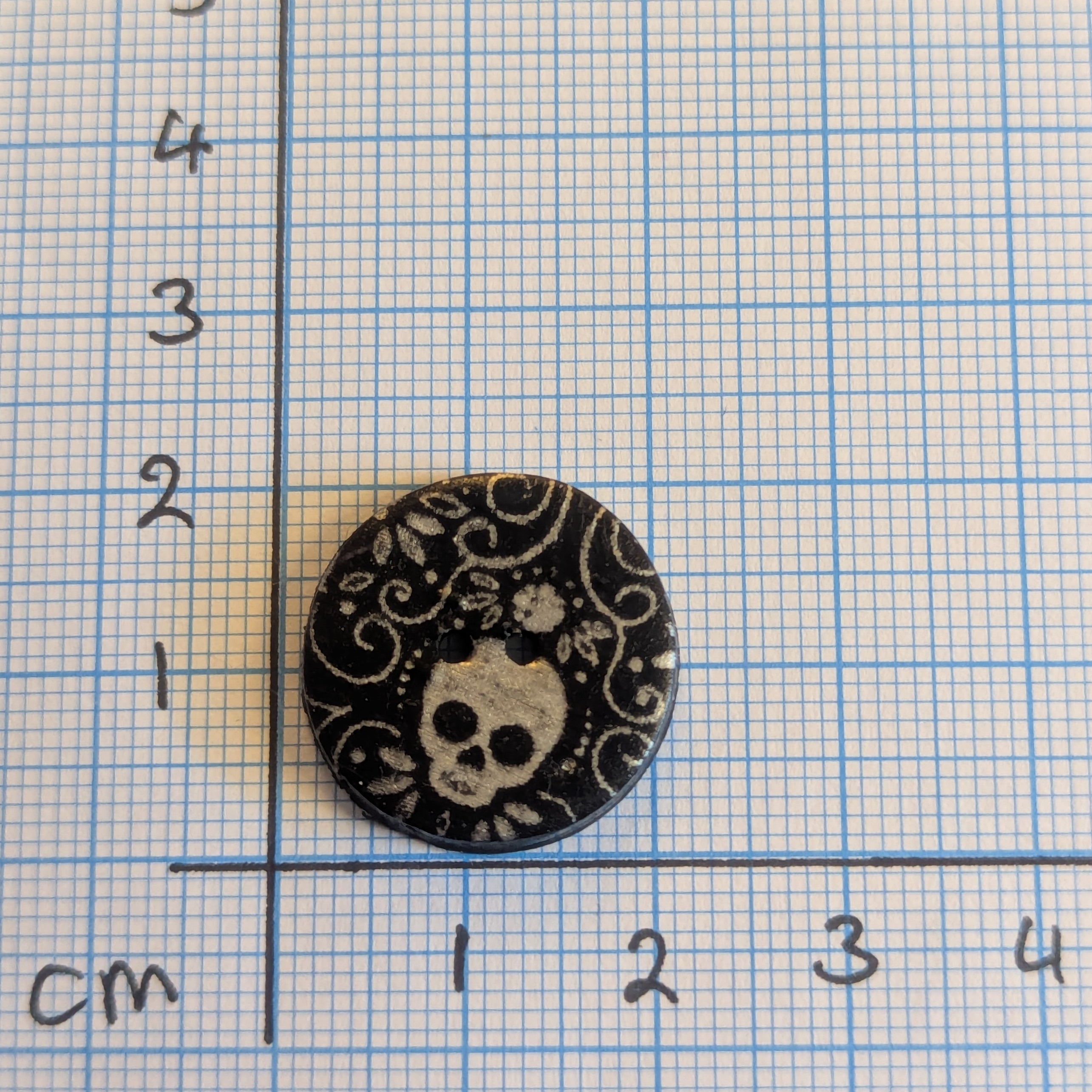 Fancy Skull buttons - 20mm