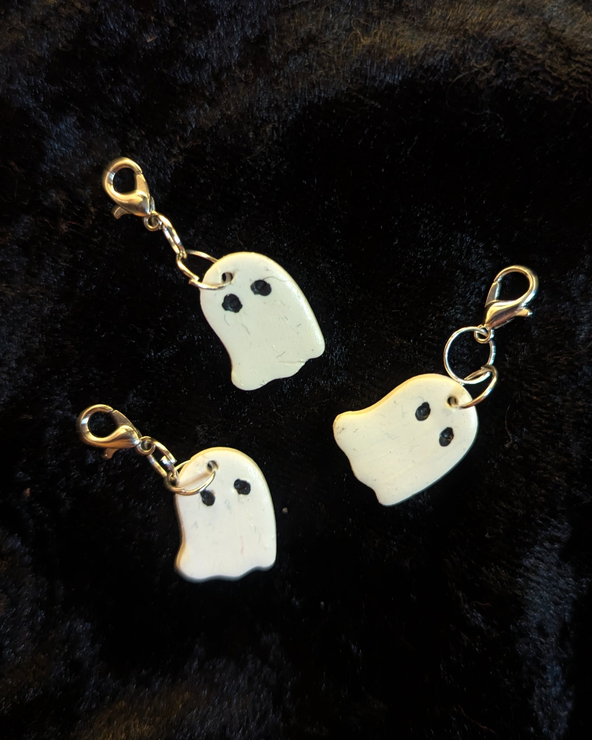 Glow in the Dark Ghost Stitch Markers - single
