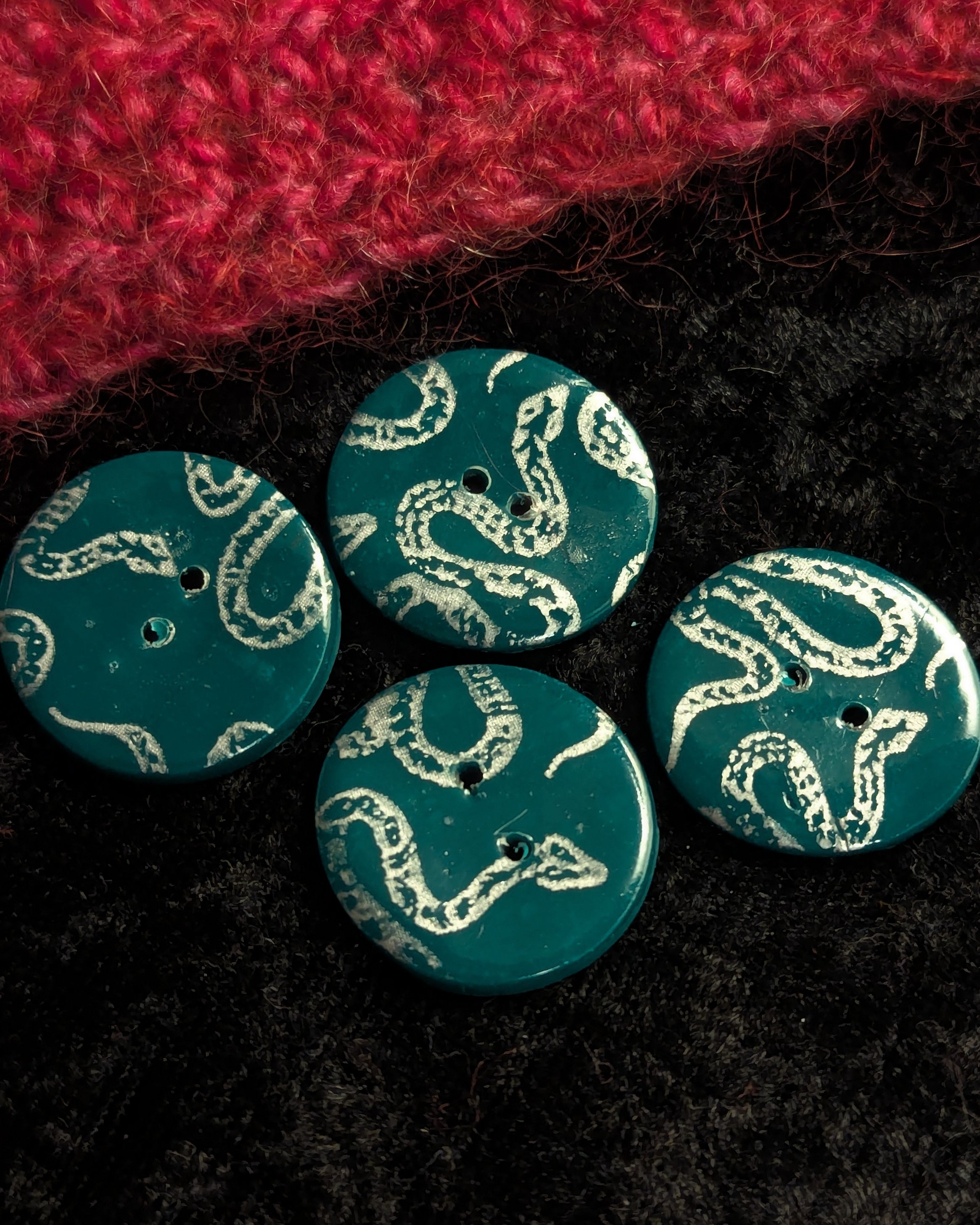 Snake buttons - 25mm - single